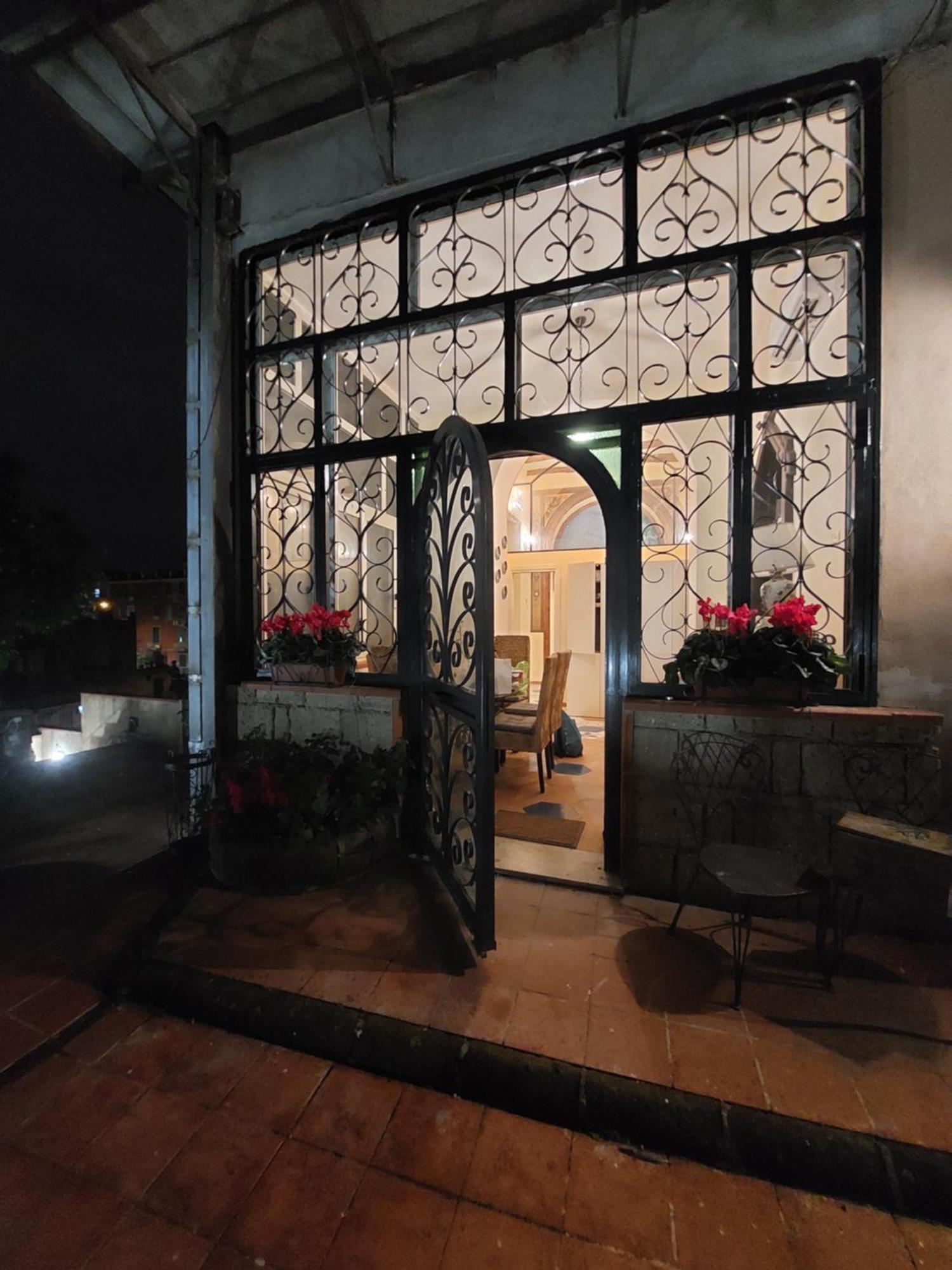 Villa Dimora Storica "Le Stanze Di Dioniso" Neapel Exterior foto